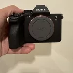 Nikon D850 DSLR Camera/Sony a7R V Mirrorless Camera